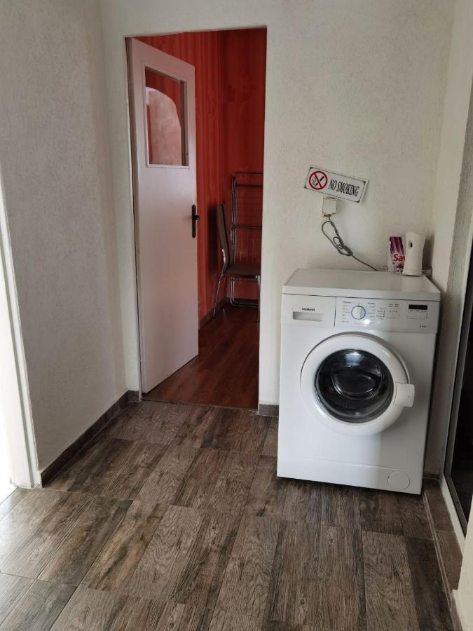 Апартамент Дани Apartament Dani Kazanluk Bagian luar foto