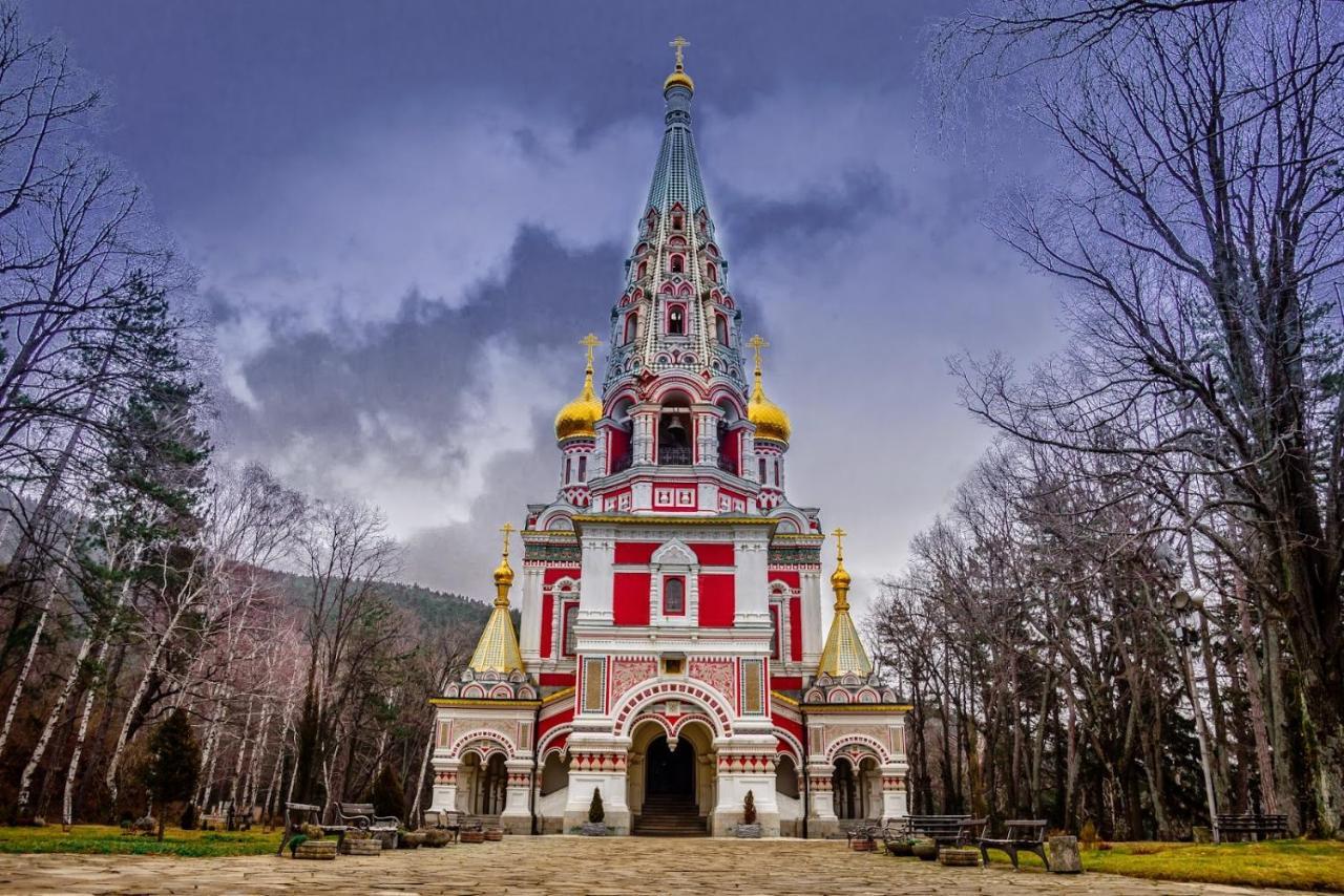 Апартамент Дани Apartament Dani Kazanluk Bagian luar foto